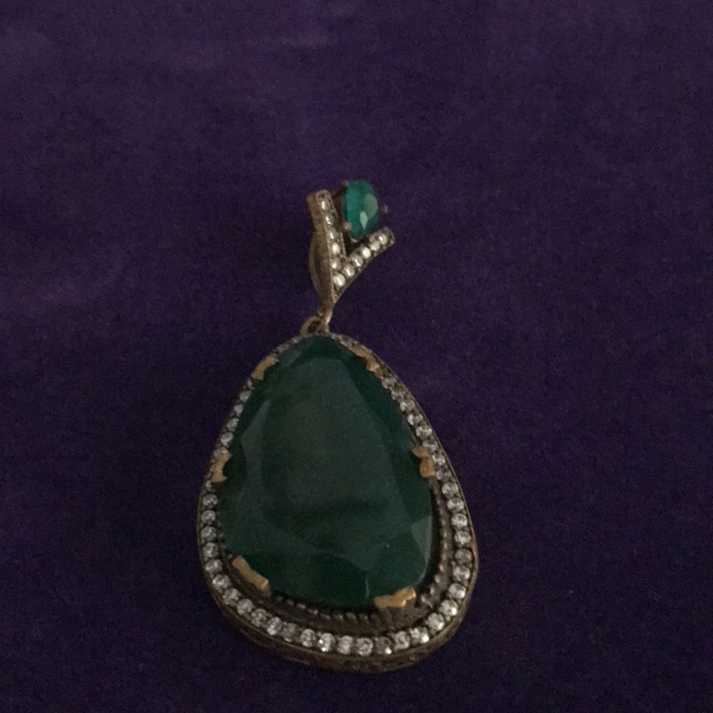Pendant